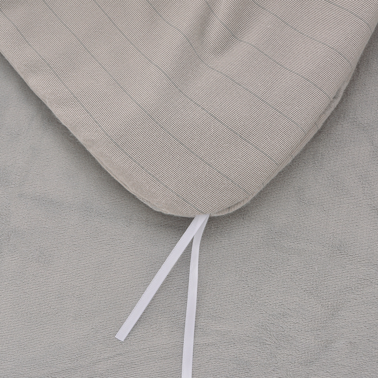 91家纺网 家纺一手货源 找家纺 柔享家（原芷澜家纺） 2025新款A类高克重全消光牛奶绒刺绣四件套系列-蝶恋花 蝶恋花-灰