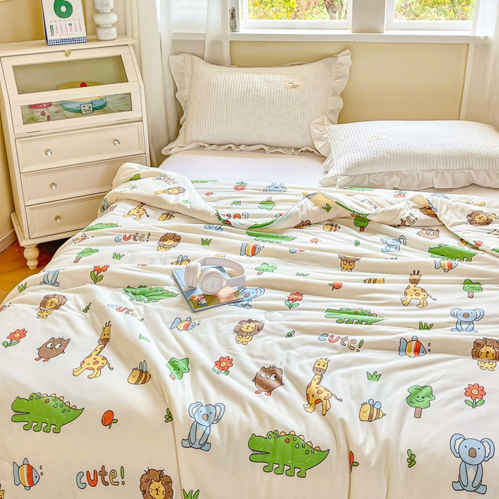 91家纺网 家纺一手货源 找家纺 小叮当家纺仓储工厂店 2025新款A类母婴级宝宝被子豆豆绒牛奶针织棉被子大豆被春秋被秋冬被婴童被夏凉被 牛奶针织被-狮子派对