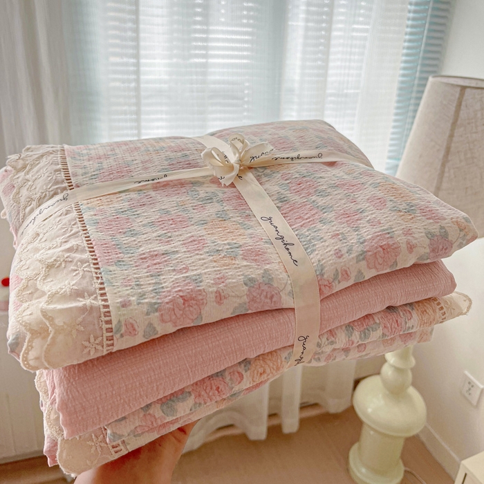 梦纤绒 2025新款云感木棉皱皱双层纱全棉花边四件套 春风里