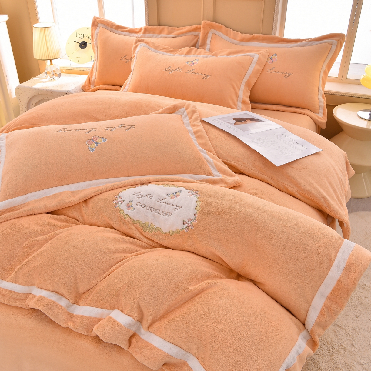 91家纺网 家纺一手货源 找家纺 柔享家（原芷澜家纺） 2025新款A类高克重全消光牛奶绒刺绣四件套系列-蝶恋花 蝶恋花-桔