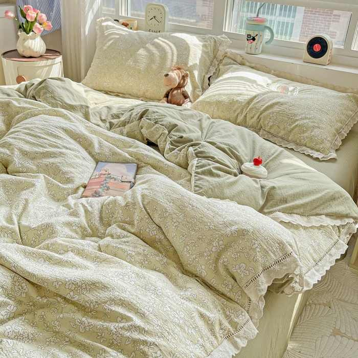 91家纺网 家纺一手货源 找家纺 梦纤绒 2025新款云感木棉皱皱双层纱全棉花边四件套 春晓