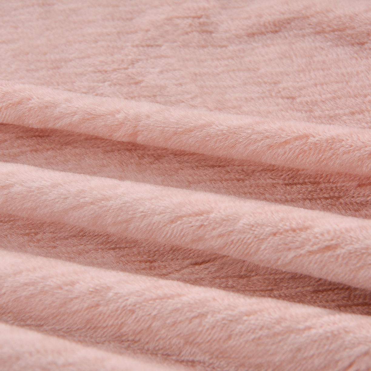 91家纺网 家纺一手货源 找家纺 （总）柔享家（原芷澜家纺） 2025新款A类高克重全消光水貂绒刺绣四件套系列-居里夫人