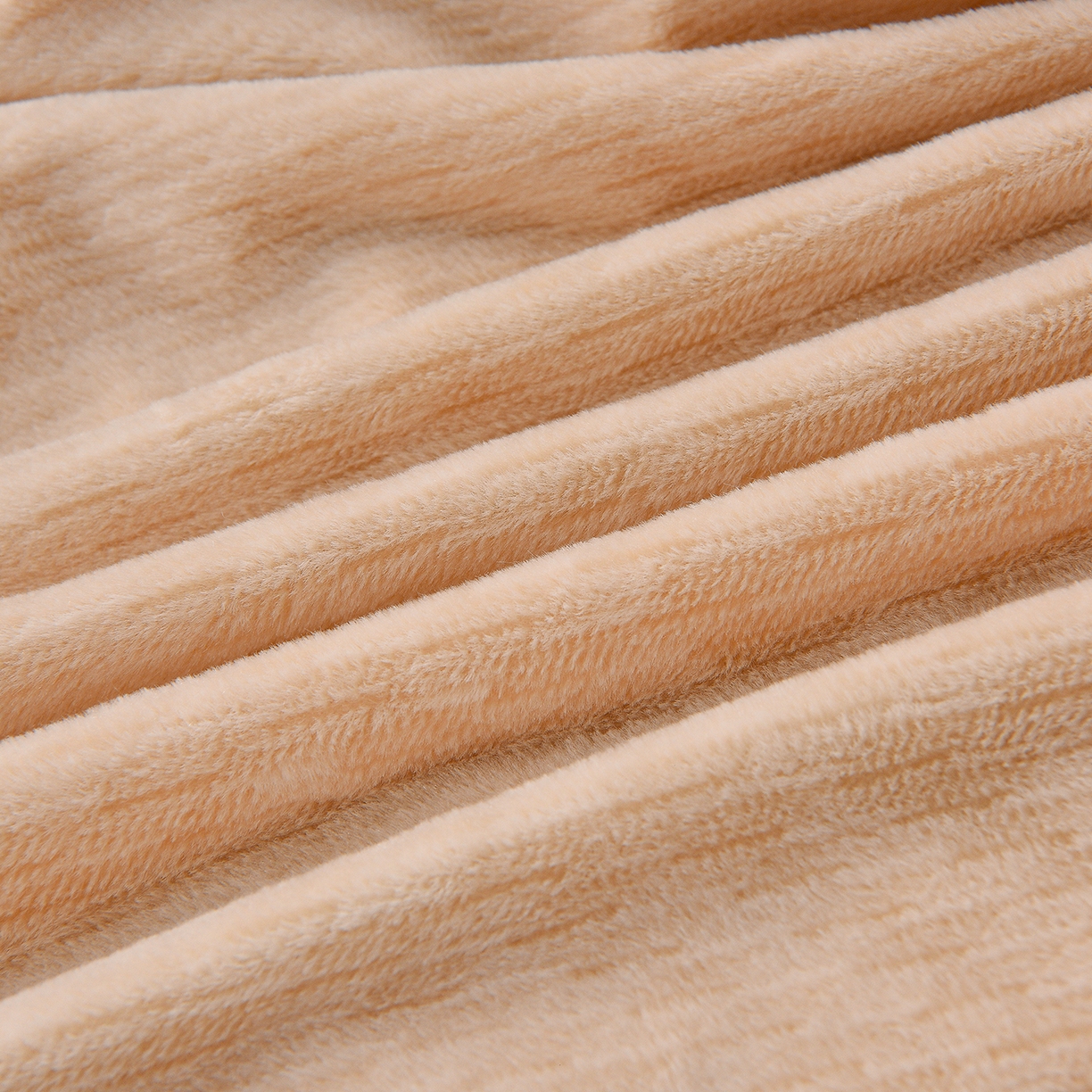 91家纺网 家纺一手货源 找家纺 柔享家（原芷澜家纺） 2025新款A类高克重全消光水貂绒刺绣四件套系列-居里夫人 居里夫人-卡其色