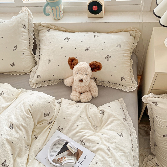 91家纺网 家纺一手货源 找家纺 梦纤绒 2025新款云感木棉皱皱双层纱全棉花边四件套 蝴蝶梦