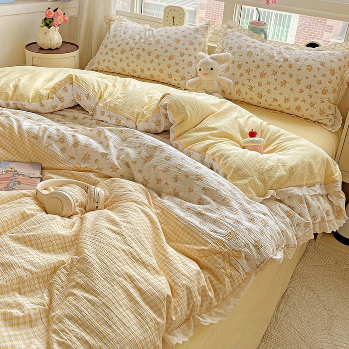 91家纺网 家纺一手货源 找家纺 梦纤绒 2025新款云感木棉皱皱双层纱全棉花边四件套 田园拾趣-黄