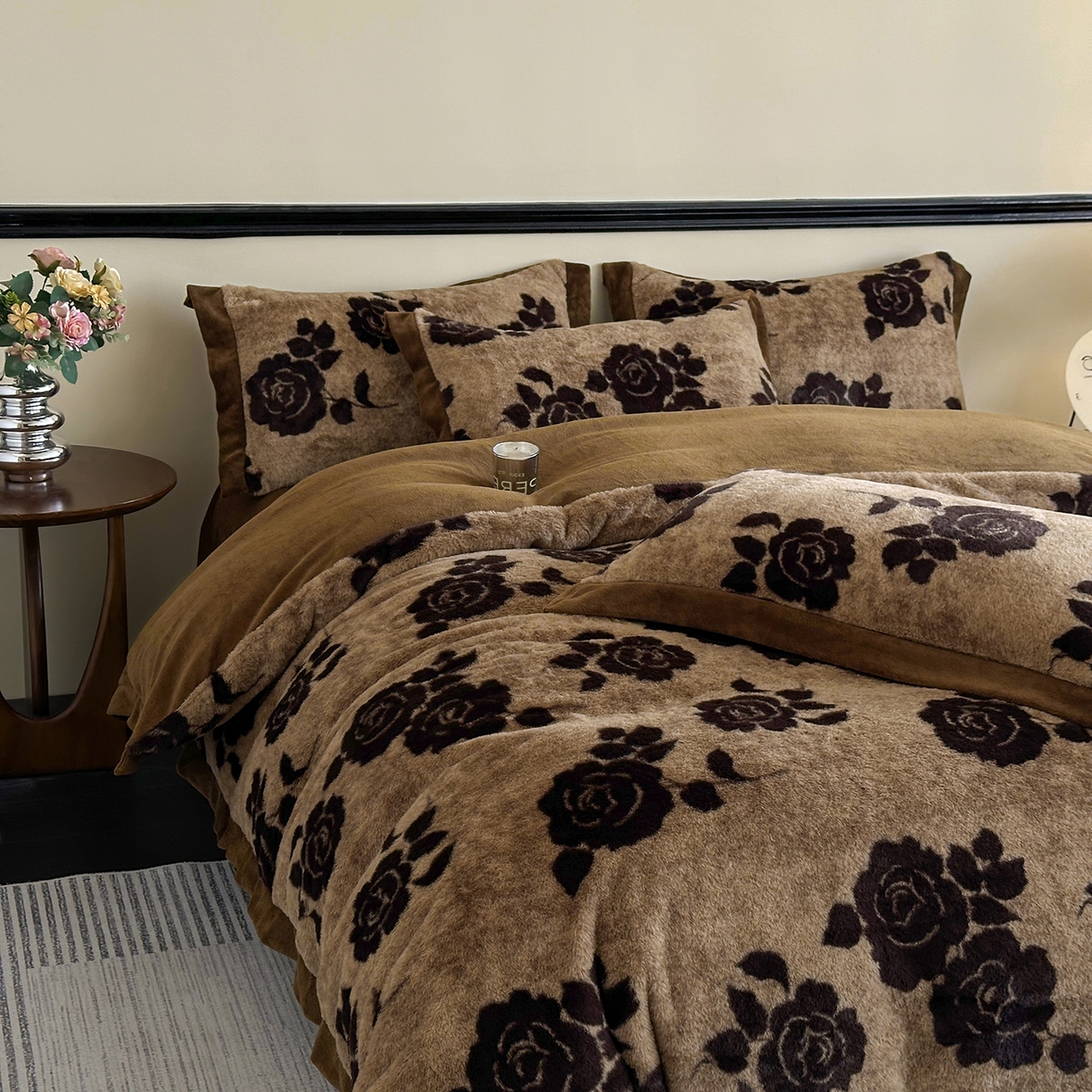 金艾草 2025新款轻奢獭兔毛美拉德风印花拼角床单款四件套 盛放咖