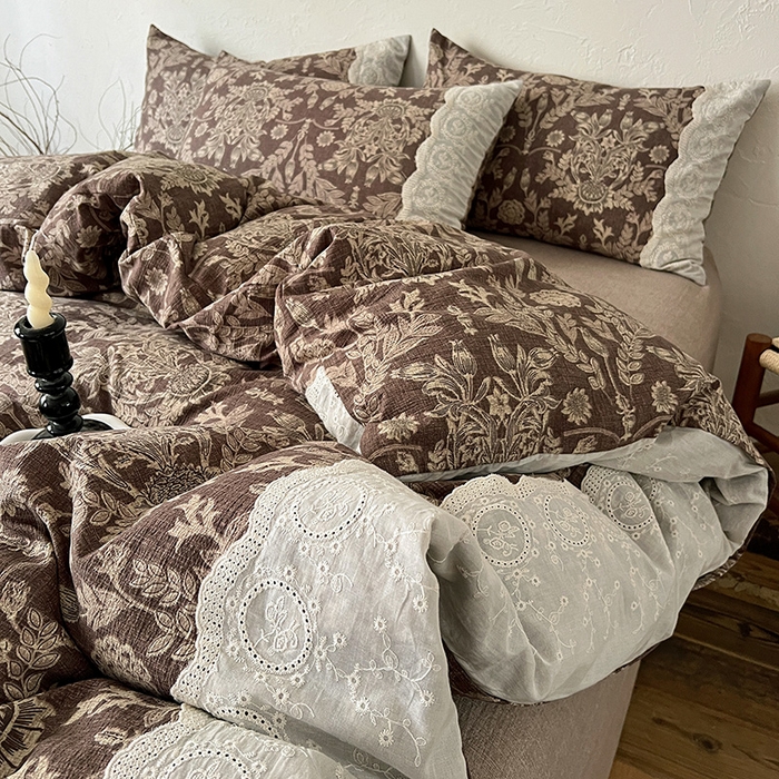 91家纺网 家纺一手货源 找家纺 梦纤绒 2025秋冬新品A类高克重亚麻复古全棉花边侘寂风原麻系列 墨染青筠-咖