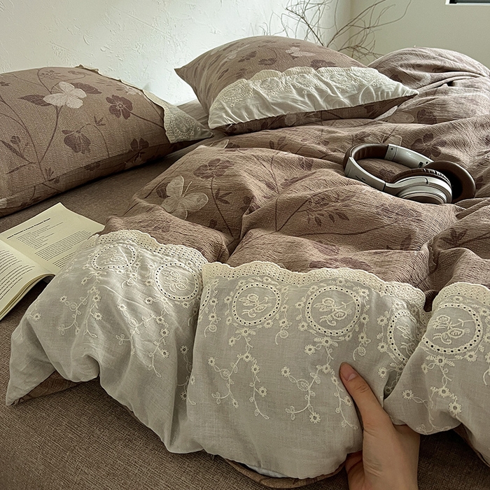 91家纺网 家纺一手货源 找家纺 梦纤绒 2025秋冬新品A类高克重亚麻复古全棉花边侘寂风原麻系列 晓梦