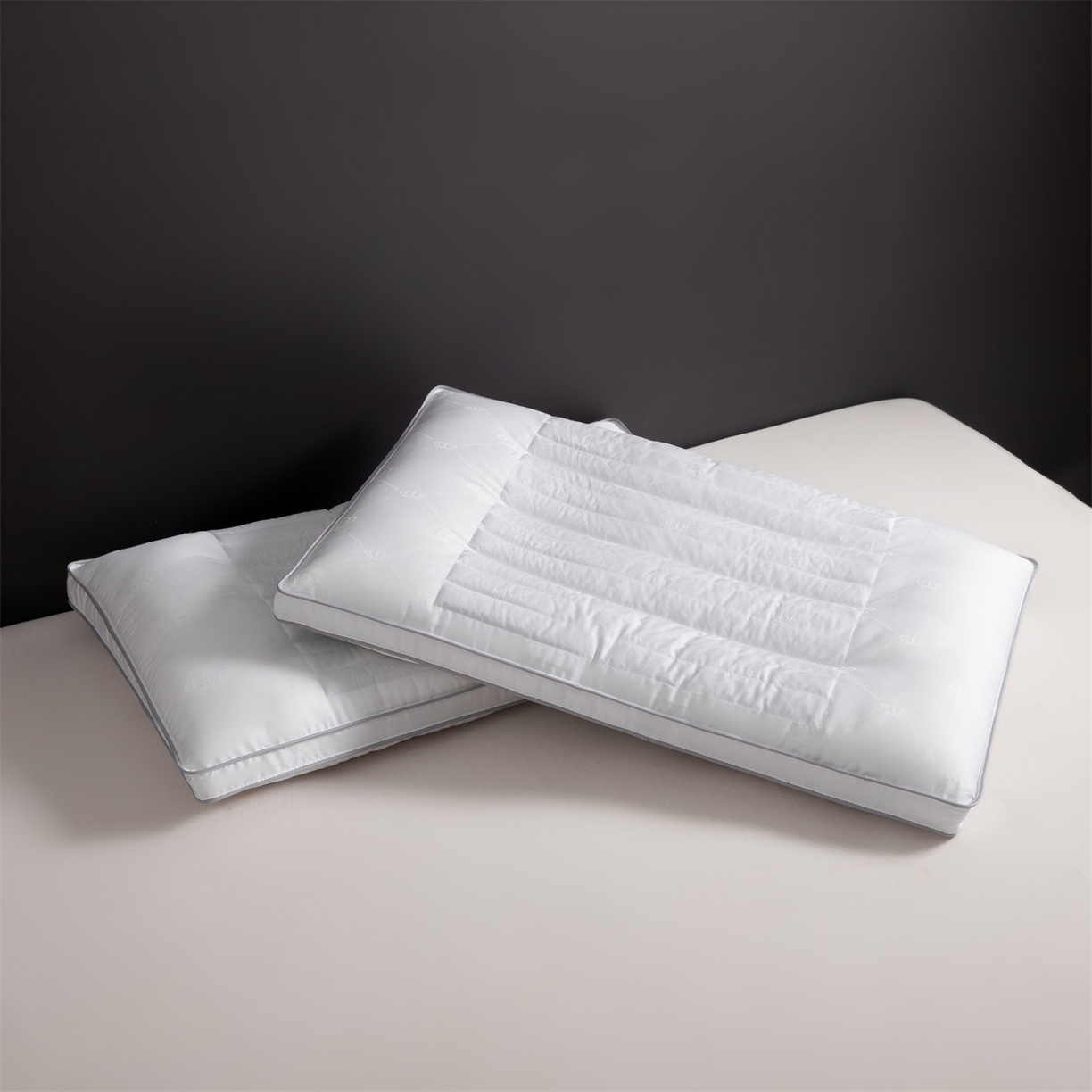 91家纺网 家纺一手货源 找家纺 （总）麦肯锡 2025新款皇冠蚕丝决明子枕枕头枕芯