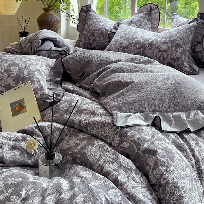 91家纺网 家纺一手货源 找家纺 宝士康家纺 2025新款原麻荷叶边四件套 人间草木