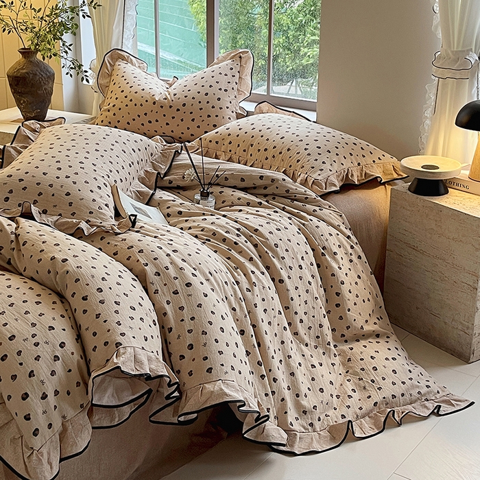 91家纺网 家纺一手货源 找家纺 宝士康家纺 2025新款原麻荷叶边四件套 精致豹纹