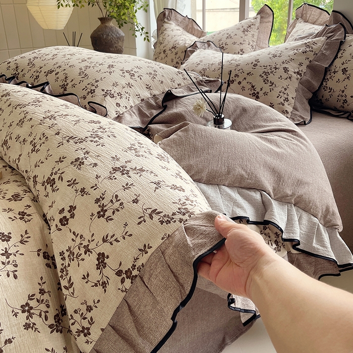 91家纺网 家纺一手货源 找家纺 宝士康家纺 2025新款原麻荷叶边四件套 花枝漫天