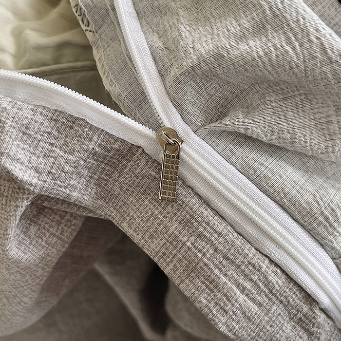 91家纺网 家纺一手货源 找家纺 宝士康家纺 2025新款原麻荷叶边四件套 灰色空间