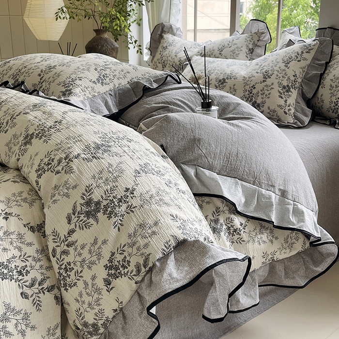 91家纺网 家纺一手货源 找家纺 宝士康家纺 2025新款原麻荷叶边四件套 灰色空间