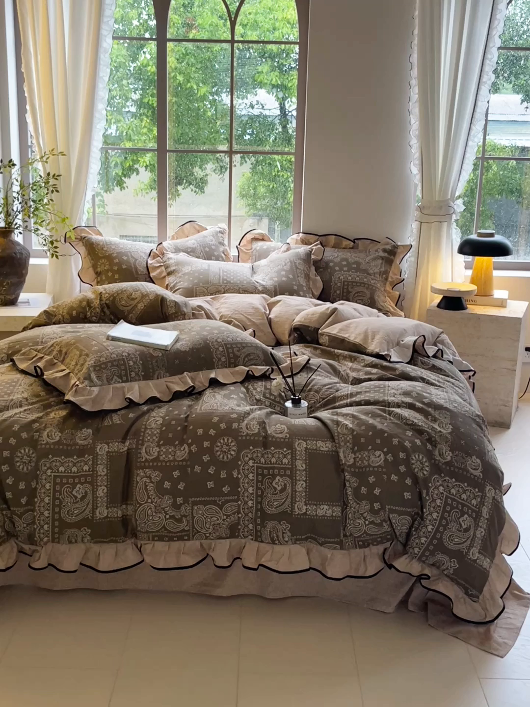 91家纺网 家纺一手货源 找家纺 宝士康家纺 2025新款原麻荷叶边四件套 墨染芳华