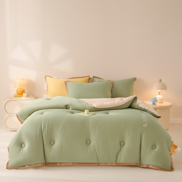 91家纺网 家纺一手货源 找家纺 宝士康家纺 2025新品10A抗菌金乳丝春秋被/冬被/跨境外贸 金乳丝-米绿色