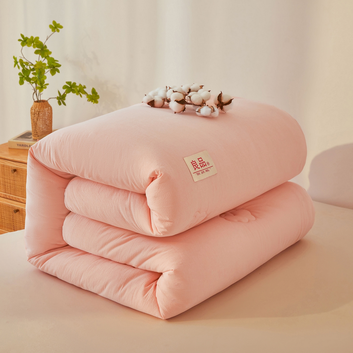 91家纺网 家纺一手货源 找家纺 熙宴家纺 2025新款水洗棉嵌绳款100%新疆棉花被 粉玉