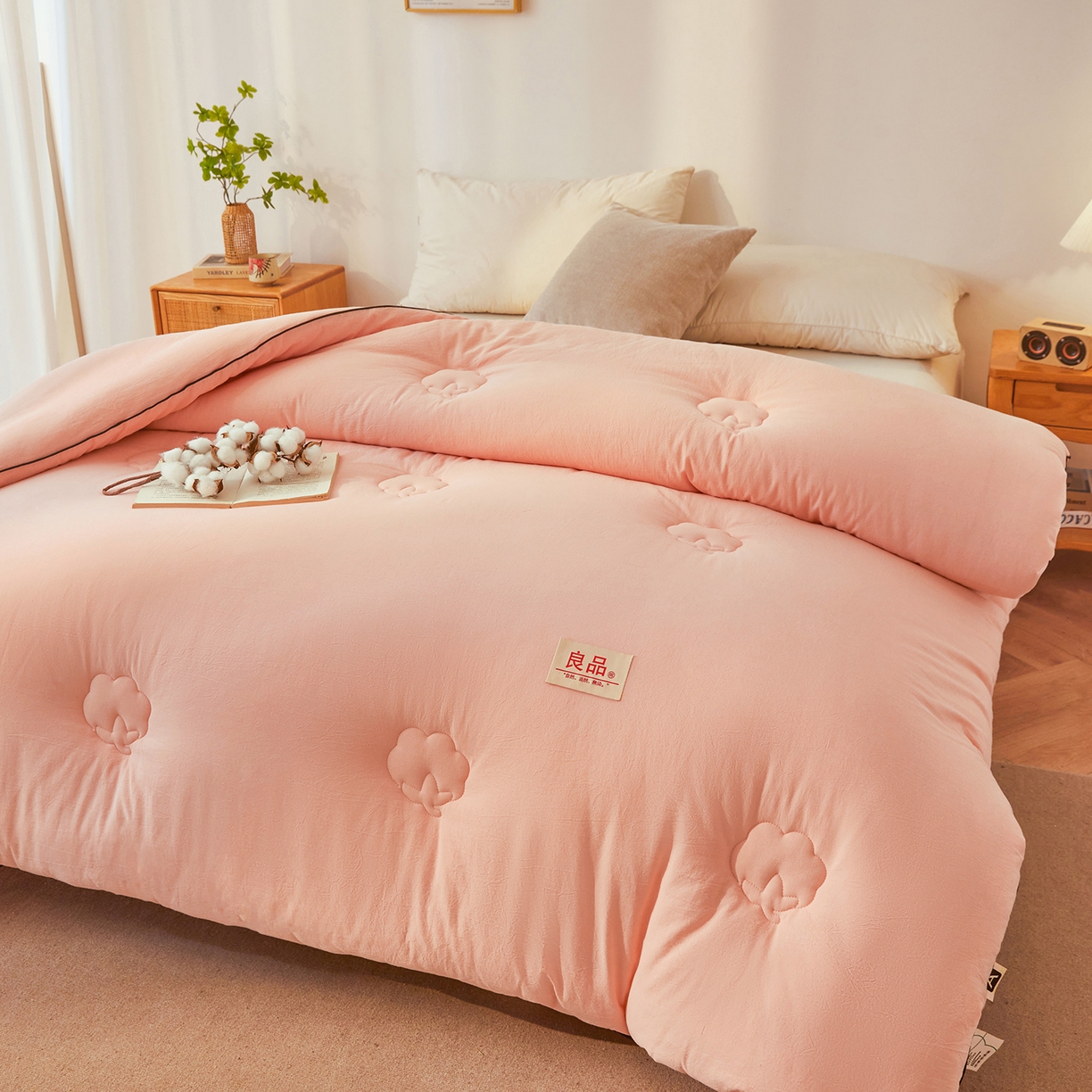 91家纺网 家纺一手货源 找家纺 熙宴家纺 2025新款水洗棉嵌绳款100%新疆棉花被 粉玉