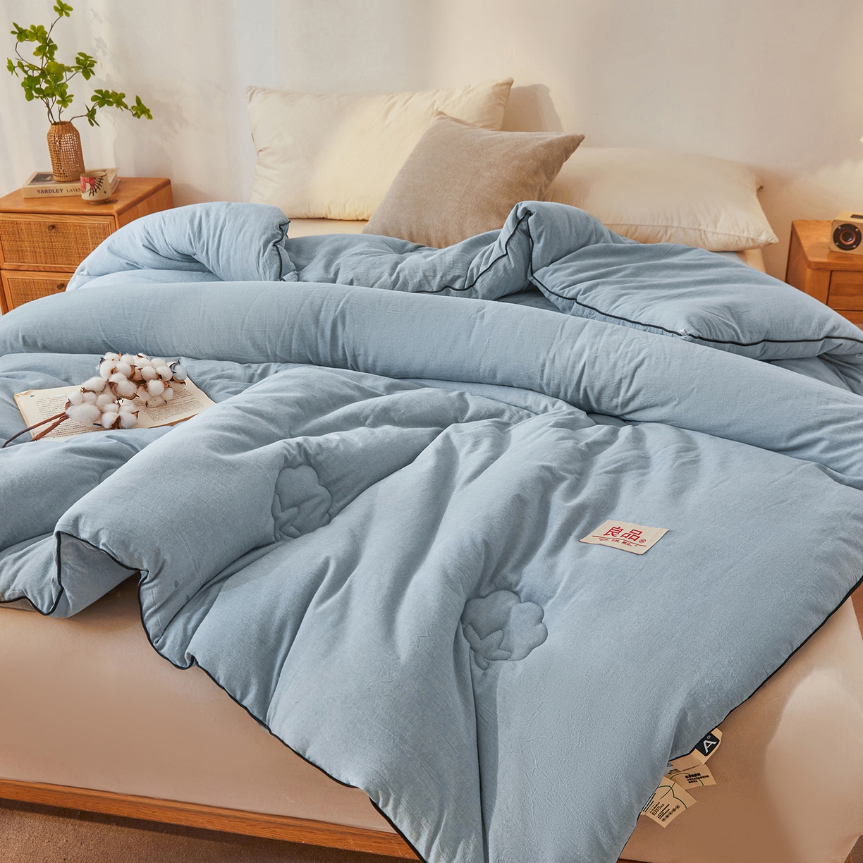 91家纺网 家纺一手货源 找家纺 熙宴家纺 2025新款水洗棉嵌绳款100%新疆棉花被 雾蓝