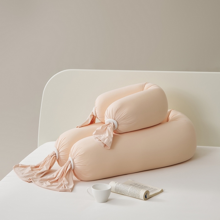 91家纺网 家纺一手货源 找家纺 境月枕芯坊 2025新款亲肤舒适简约纯色糖果枕头枕芯 玉粉