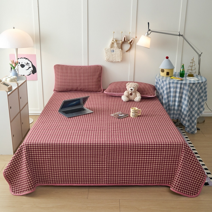 91家纺网 家纺一手货源 找家纺 （总）沐纯家居 2025新款色织水洗棉棉绒（大豆纤维填充）床盖三件套