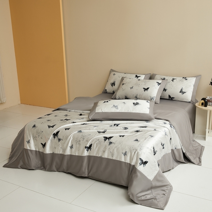 91家纺网 家纺一手货源 找家纺 麦空家居 2025新款水洗贡缎印花四件套系列-半夏(高端礼盒) 蝶语