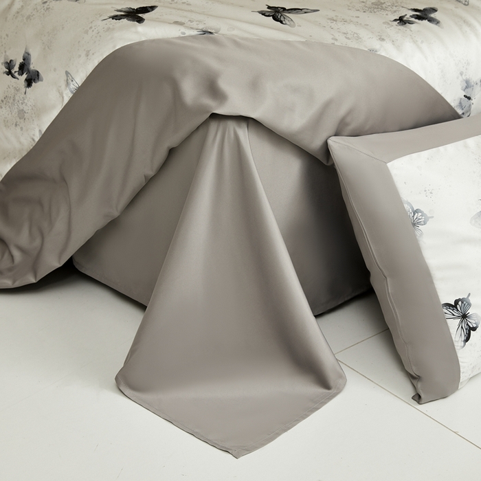 91家纺网 家纺一手货源 找家纺 麦空家居 2025新款水洗贡缎印花四件套系列-半夏(高端礼盒) 蝶语