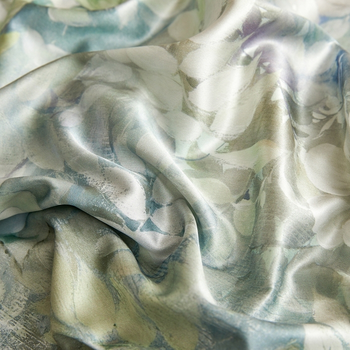 91家纺网 家纺一手货源 找家纺 麦空家居 2025新款水洗贡缎印花四件套系列-半夏(高端礼盒) 林间里