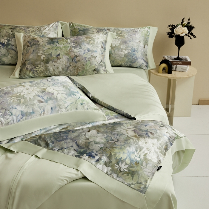 91家纺网 家纺一手货源 找家纺 麦空家居 2025新款水洗贡缎印花四件套系列-半夏(高端礼盒) 林间里