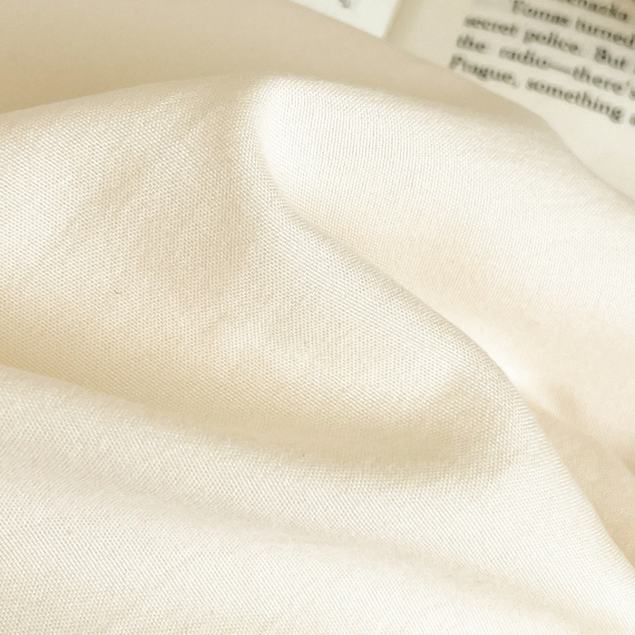 91家纺网 家纺一手货源 找家纺 麦空家居 2025新款抗菌水洗皱棉贴布绣四件套学生三件套-糖果梦 泰迪熊-奶昔白