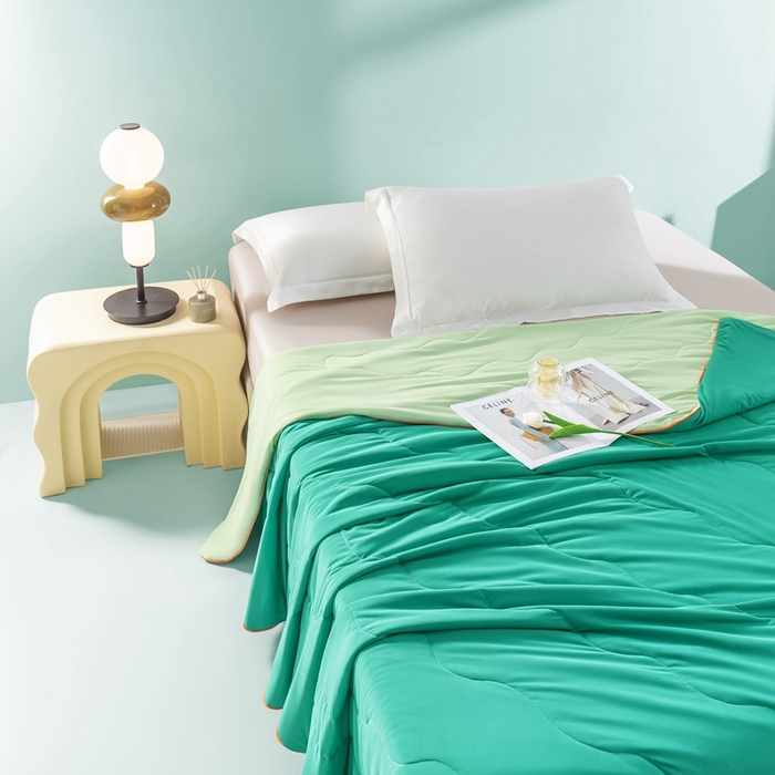 91家纺网 家纺一手货源 找家纺 麦空家居 2025新款A类氨纶凉感丝西瓜抗菌空调被夏被 西瓜绿