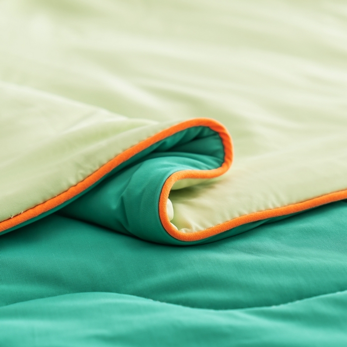 91家纺网 家纺一手货源 找家纺 麦空家居 2025新款A类氨纶凉感丝西瓜抗菌空调被夏被 西瓜绿