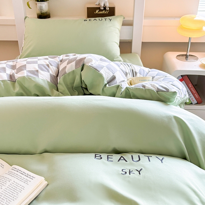 91家纺网 家纺一手货源 找家纺 麦空家居 2025新款 学生季 抗菌水洗棉刺绣学生三件套 - 布丁系列 牛油果