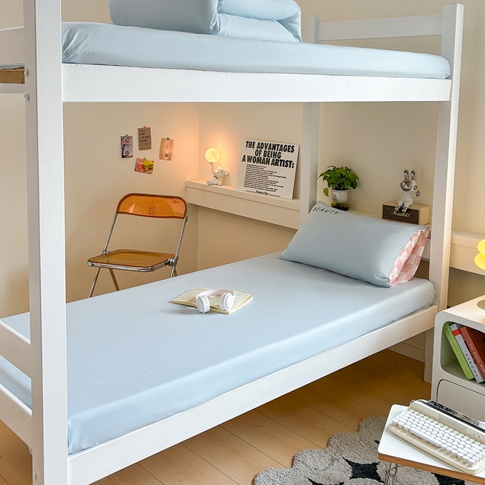 91家纺网 家纺一手货源 找家纺 麦空家居 2025新款 学生季 抗菌水洗棉刺绣学生三件套 - 布丁系列 天空兰