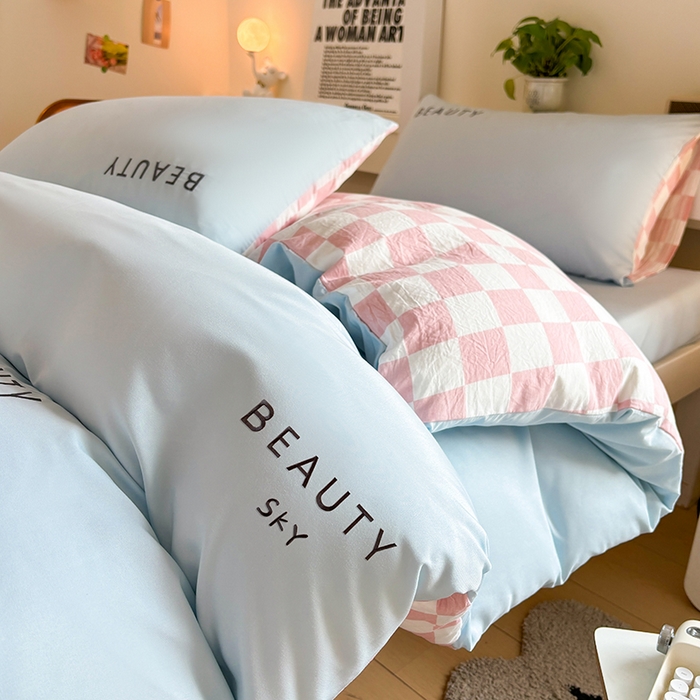 91家纺网 家纺一手货源 找家纺 麦空家居 2025新款 学生季 抗菌水洗棉刺绣学生三件套 - 布丁系列 天空兰