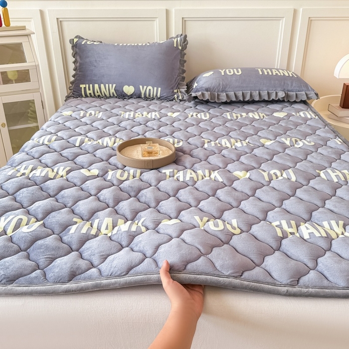 91家纺网 家纺一手货源 找家纺 （总）手艺人家纺 2025新款宝宝绒床褥床护垫垫子D1-D66