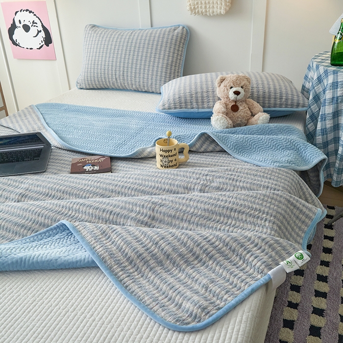 91家纺网 家纺一手货源 找家纺 沐纯家居 2025新款色织水洗棉棉绒（大豆纤维填充）床盖三件套 柠檬-蓝