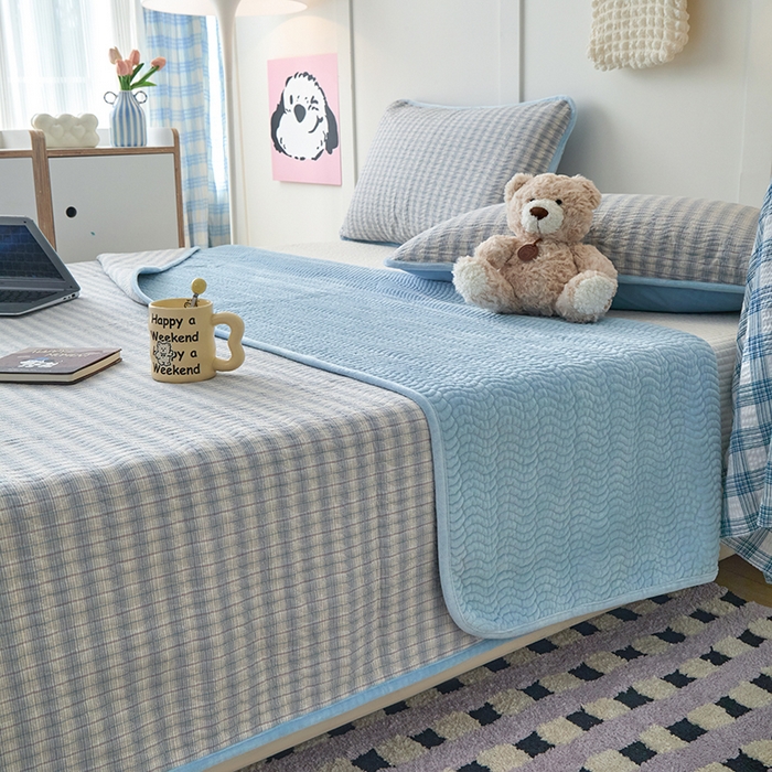 91家纺网 家纺一手货源 找家纺 沐纯家居 2025新款色织水洗棉棉绒（大豆纤维填充）床盖三件套 柠檬-蓝