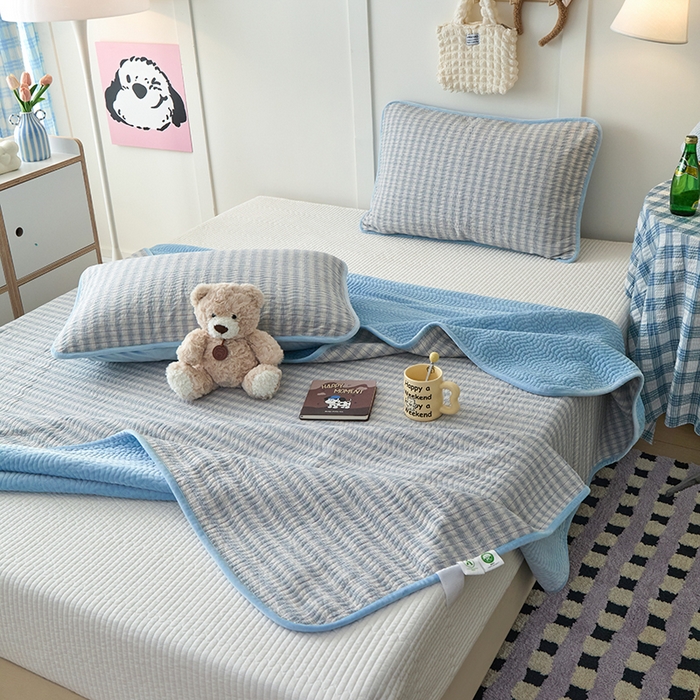 91家纺网 家纺一手货源 找家纺 沐纯家居 2025新款色织水洗棉棉绒（大豆纤维填充）床盖三件套 柠檬-蓝