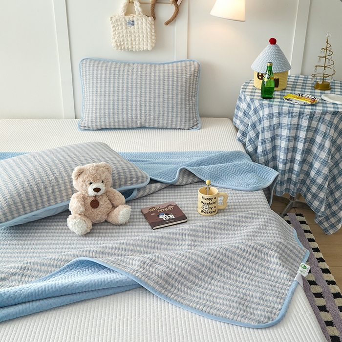 91家纺网 家纺一手货源 找家纺 沐纯家居 2025新款色织水洗棉棉绒（大豆纤维填充）床盖三件套 柠檬-蓝