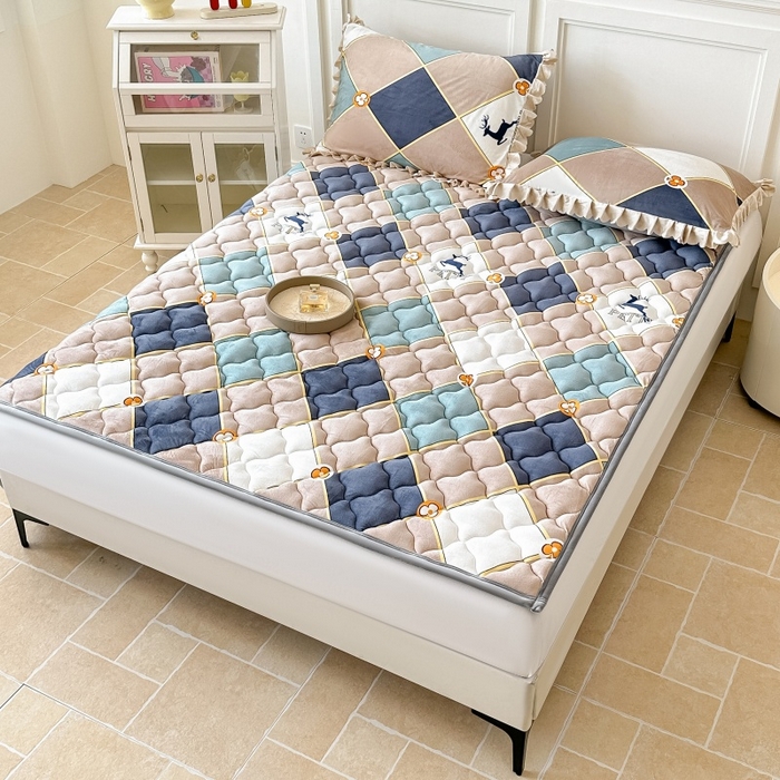 91家纺网 家纺一手货源 找家纺 手艺人家纺 2025新款宝宝绒床褥床护垫垫子D1-D66 D11