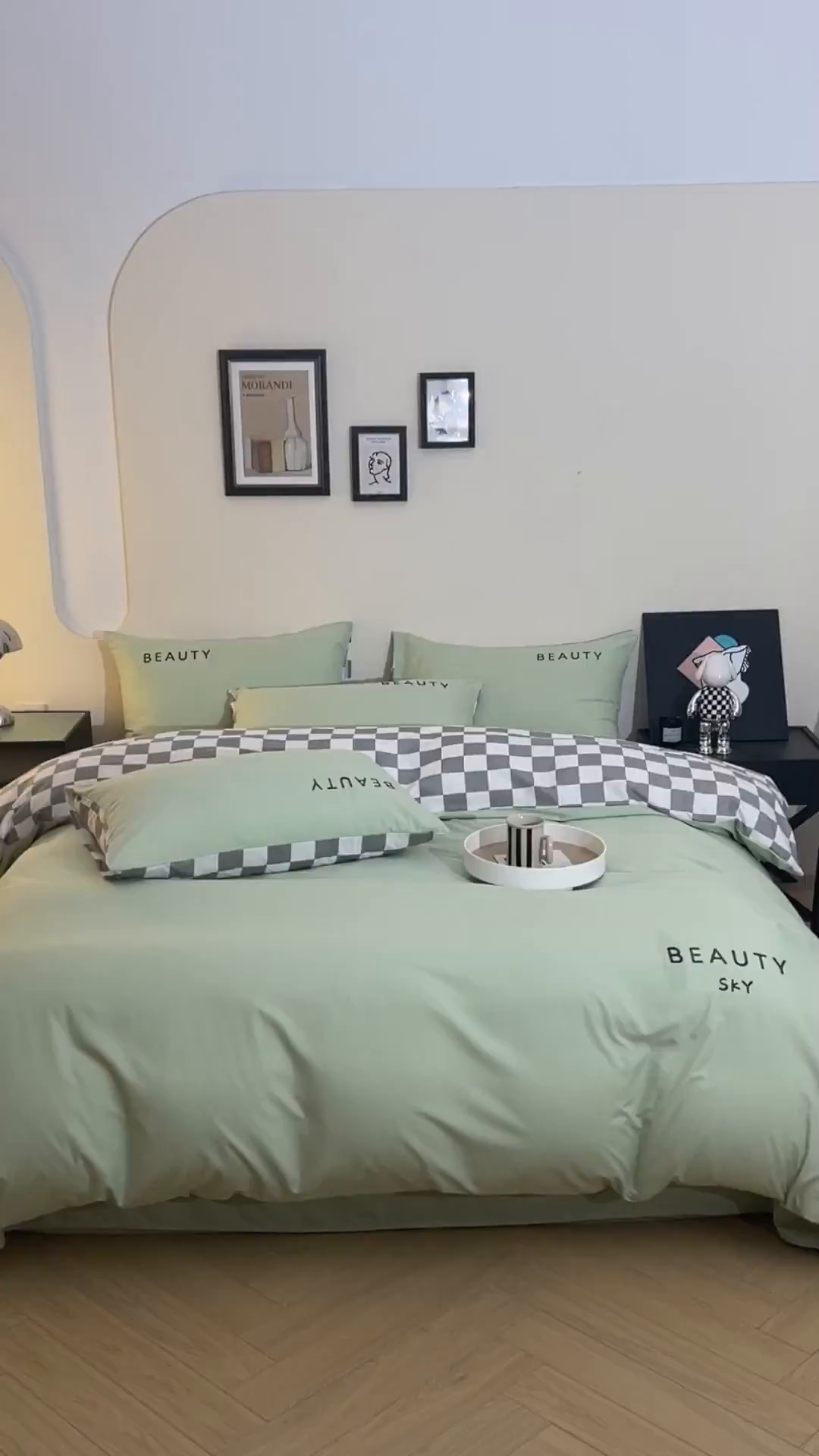 91家纺网 家纺一手货源 找家纺 （总）麦空家居 2025新款水洗棉刺绣四件套-布丁（棋盘格）