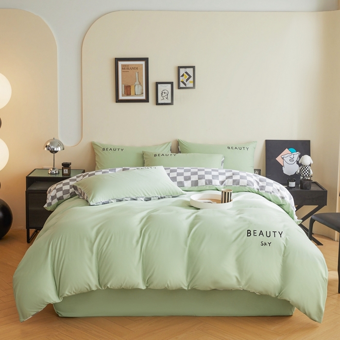 91家纺网 家纺一手货源 找家纺 （总）麦空家居 2025新款水洗棉刺绣四件套-布丁（棋盘格）