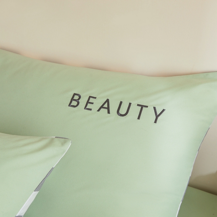 91家纺网 家纺一手货源 找家纺 （总）麦空家居 2025新款水洗棉刺绣四件套-布丁（棋盘格）