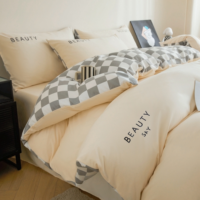 91家纺网 家纺一手货源 找家纺 （总）麦空家居 2025新款水洗棉刺绣四件套-布丁（棋盘格）