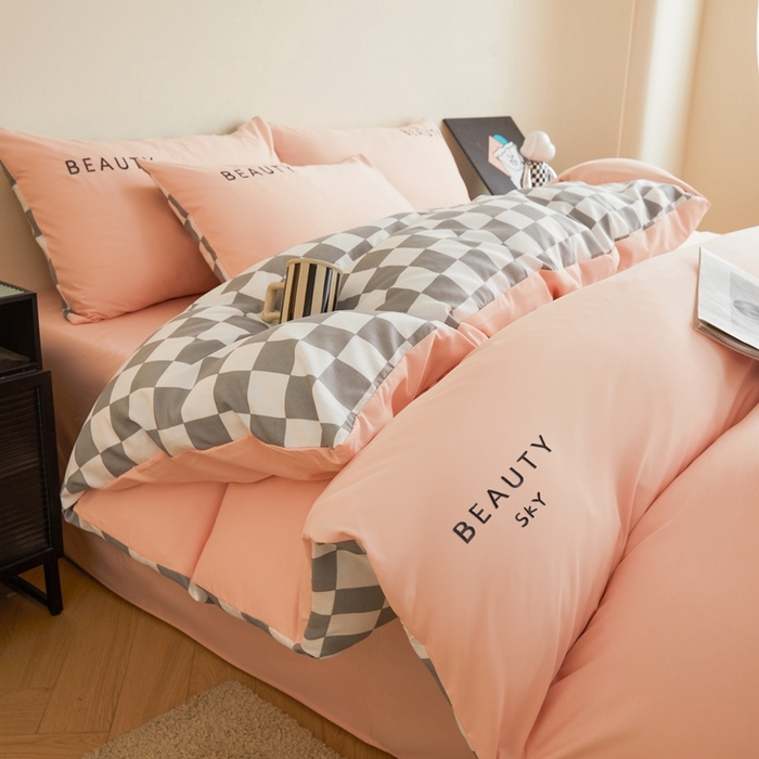 91家纺网 家纺一手货源 找家纺 （总）麦空家居 2025新款水洗棉刺绣四件套-布丁（棋盘格）