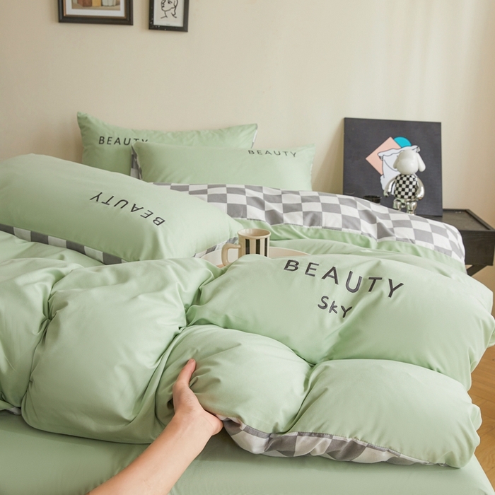 91家纺网 家纺一手货源 找家纺 麦空家居 2025新款水洗棉刺绣四件套-布丁（棋盘格） 牛油果