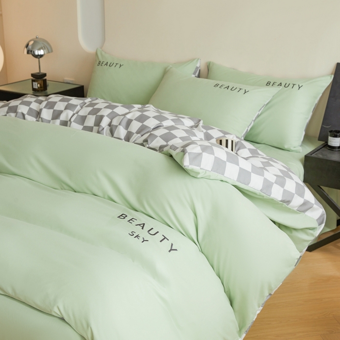 91家纺网 家纺一手货源 找家纺 麦空家居 2025新款水洗棉刺绣四件套-布丁（棋盘格） 牛油果