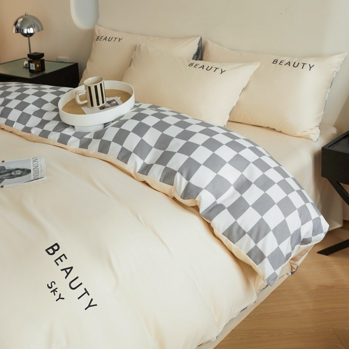 91家纺网 家纺一手货源 找家纺 麦空家居 2025新款水洗棉刺绣四件套-布丁（棋盘格） 奶昔白