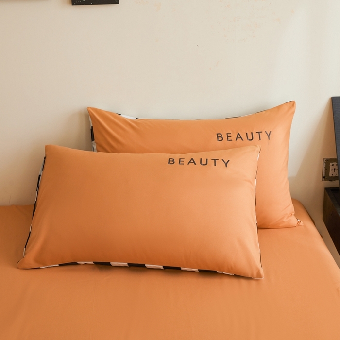 91家纺网 家纺一手货源 找家纺 麦空家居 2025新款水洗棉刺绣四件套-布丁（棋盘格） 爱马橙